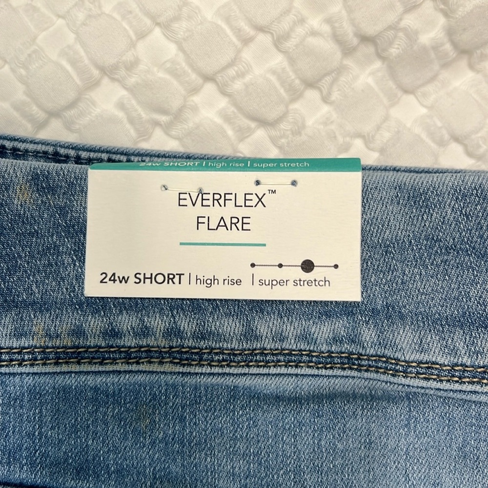 Hi Rise Flare Jeans - Picture 6 of 6